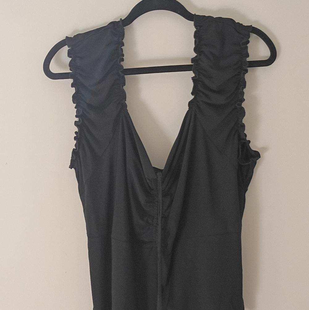 White Birch Woman's Black Ruffle Sleeved Crop Top